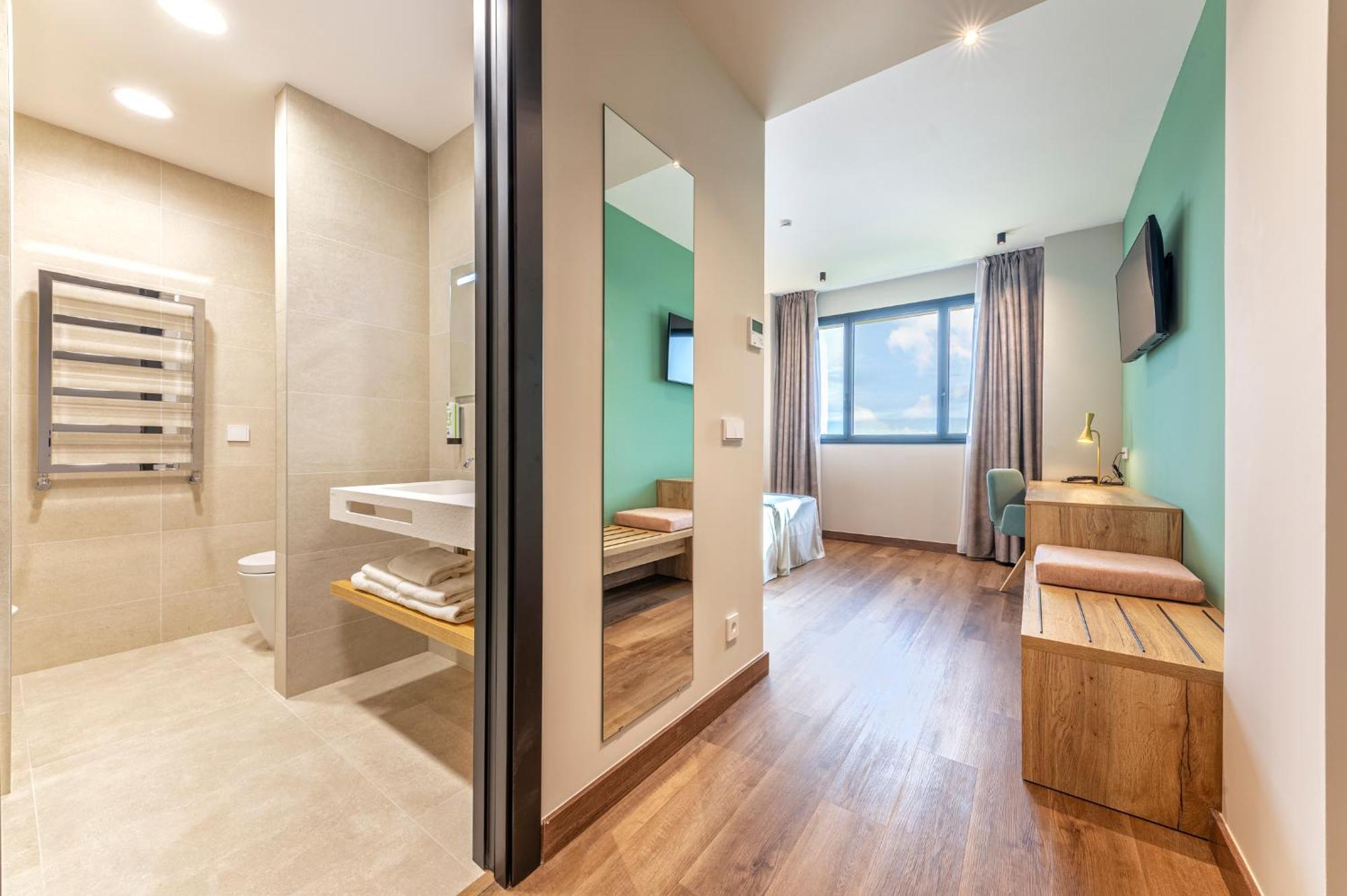 Universa Hoteles San Vicente Raspeig Exterior photo